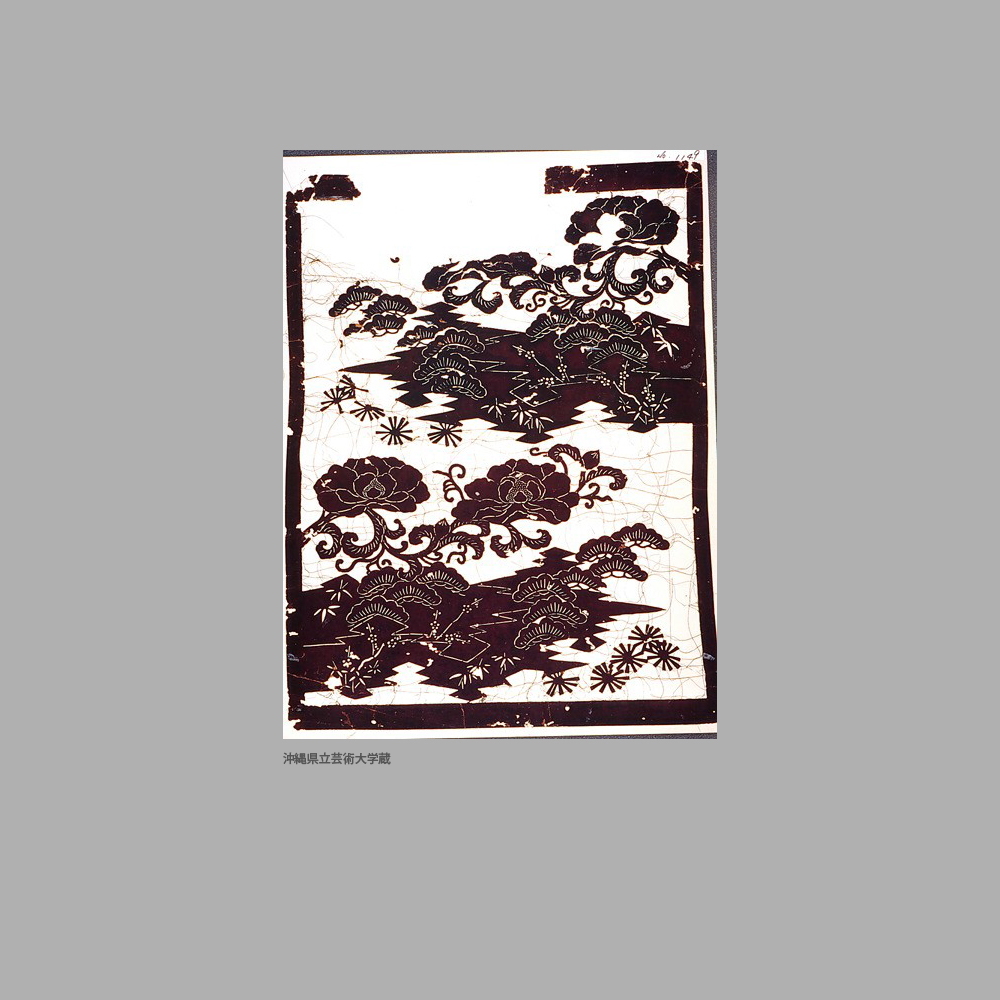 1149 UG3-008	松皮菱に牡丹松模様白地型紙